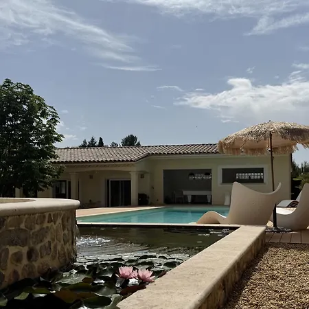 Ferienhaus Maison Avec Piscine Pour 2 Personnes A *