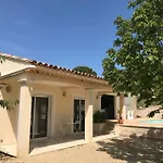 Maison Avec Piscine Pour 2 Personnes A *