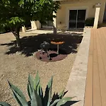 Holiday home Maison Avec Piscine Pour 2 Personnes A Valensole