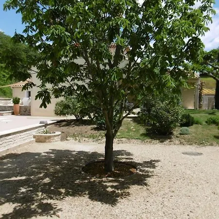 Maison Avec Piscine Pour 2 Personnes A *