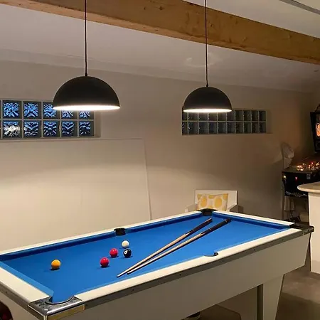 Maison Avec Piscine Pour 2 Personnes A Holiday home *