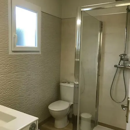 Holiday home Maison Avec Piscine Pour 2 Personnes A