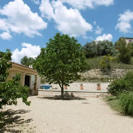 Maison Avec Piscine Pour 2 Personnes A *