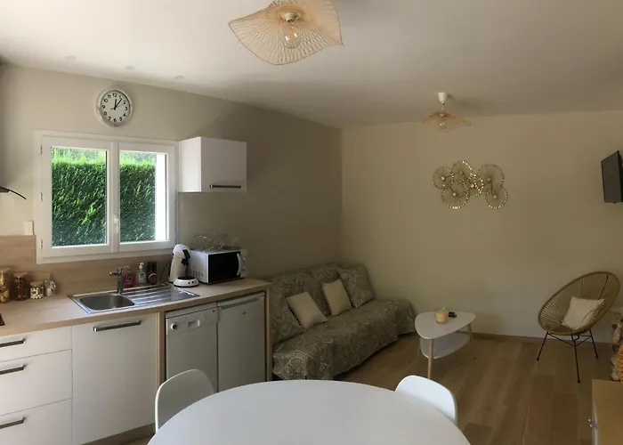 Maison Avec Piscine Pour 2 Personnes à Hébergement de vacances